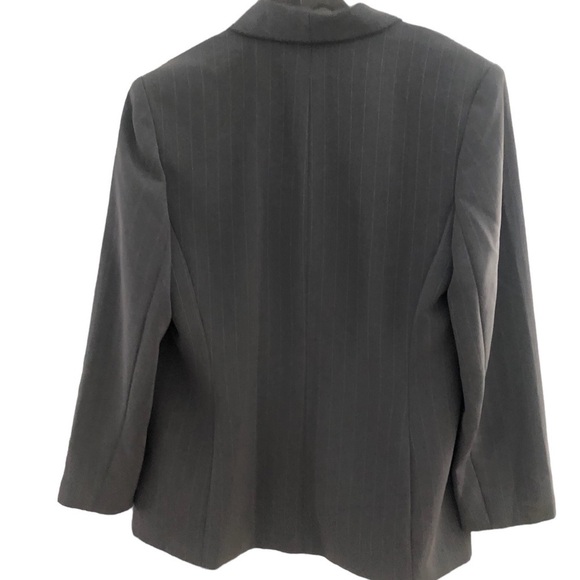 NWT  Pin Striped button up blazer size 14 Giorgio Sant Angelo - Picture 3 of 14